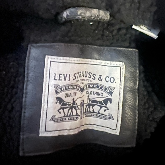 Levi’s jacket - Picture 6 of 6